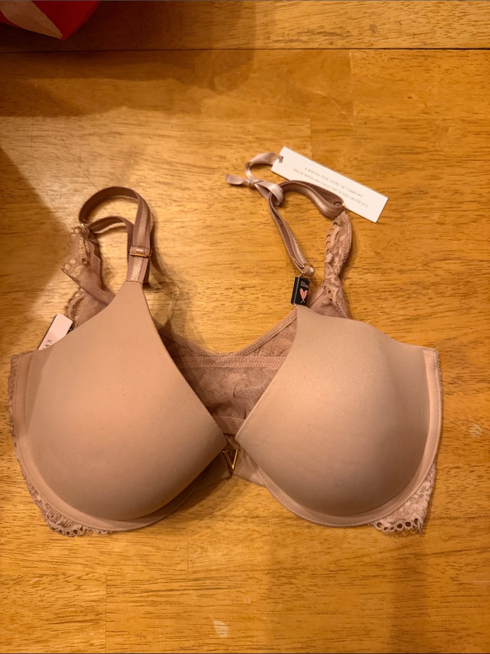 Victoria's Secret Light Nude Lace-Trim T-Shirt Bra